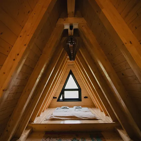 Matratea Elvonulohaz Chalet Parád