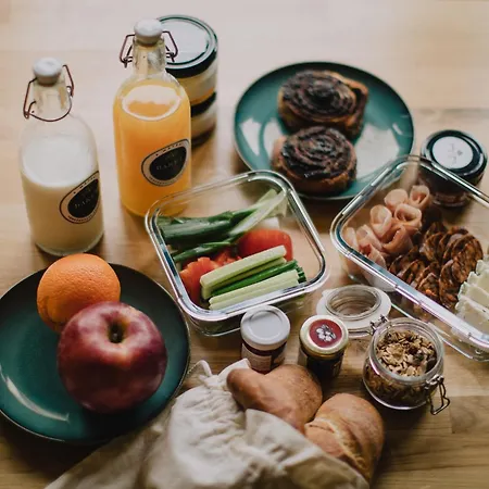 Matratea Elvonulohaz Parád